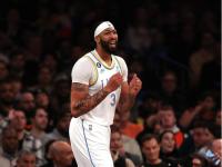 开云体育-关于浓眉哥迎来三赛季高光表现，西班牙队球迷沸腾！的信息